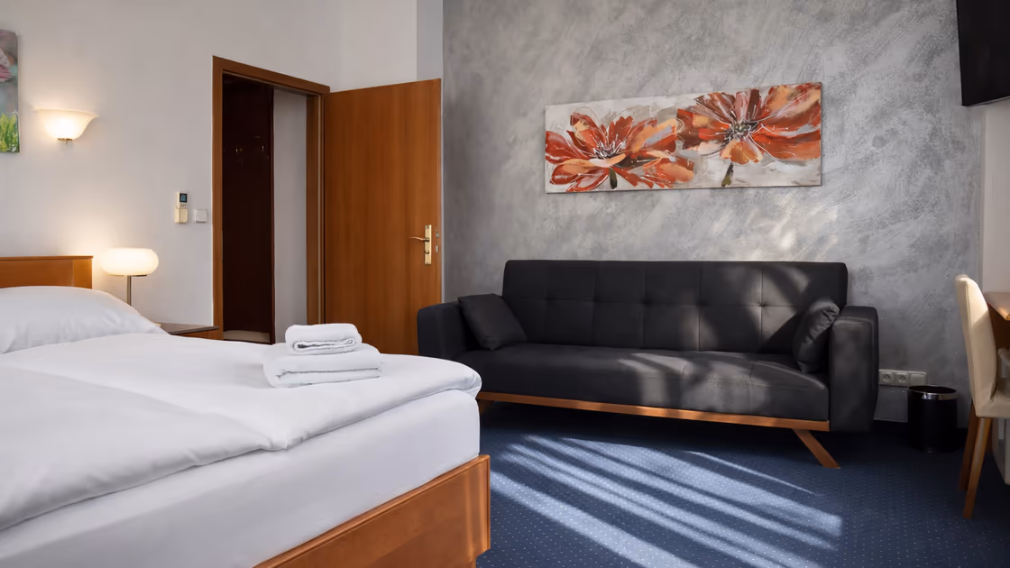 Triple Room